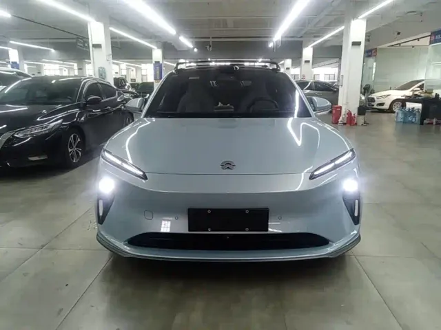 Nio ET5 — Фото автомобиля 2
