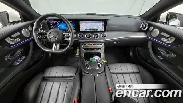 Mercedes-Benz E-Class — Фото автомобиля 7