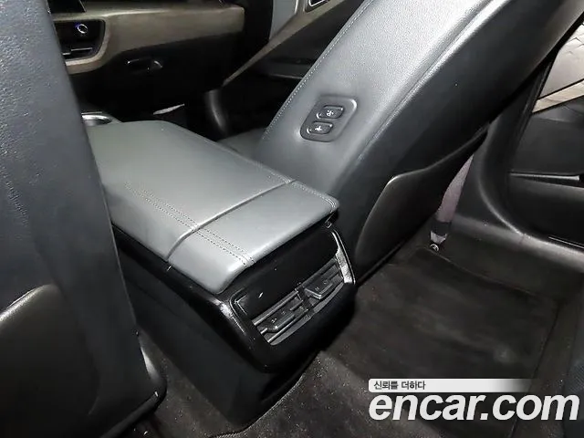 Kia K8 — Фото автомобиля 15