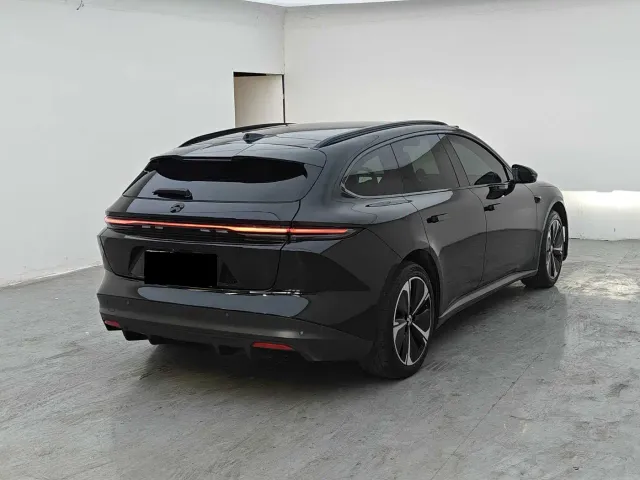 Nio ET5 Touring — Фото автомобиля 6