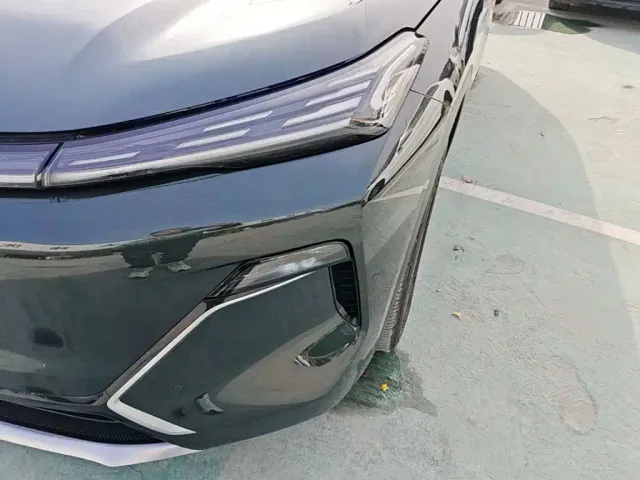 Geely Galaxy Starship 7 EM-i — Фото автомобиля 23