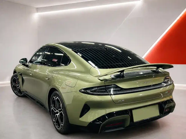 Xiaomi SU7 — Фото автомобиля 6