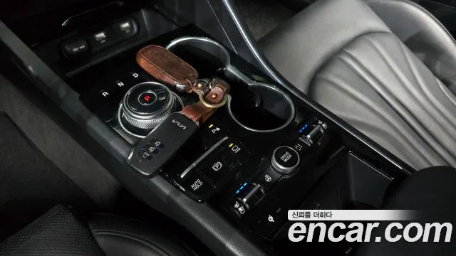 Kia K5 Generation 3 — Фото автомобиля 12