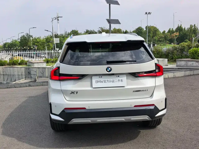 BMW X1 — Фото автомобиля 18
