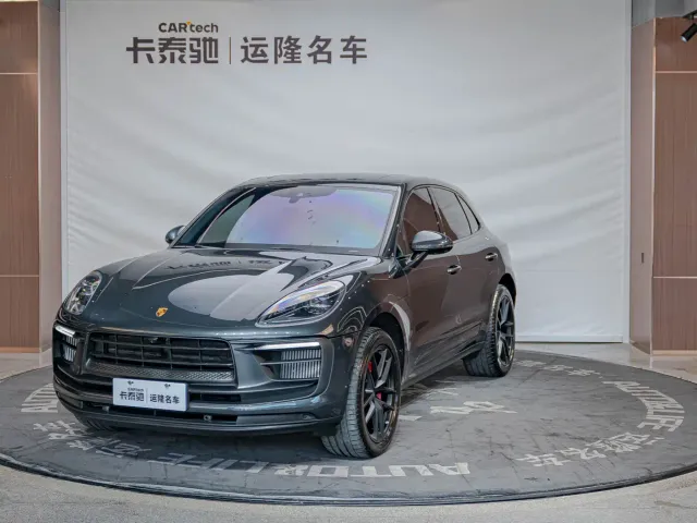 Фотография автомобиля — Porsche Macan