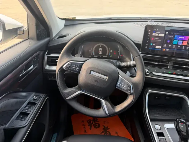 Haval H6 — Фото автомобиля 9