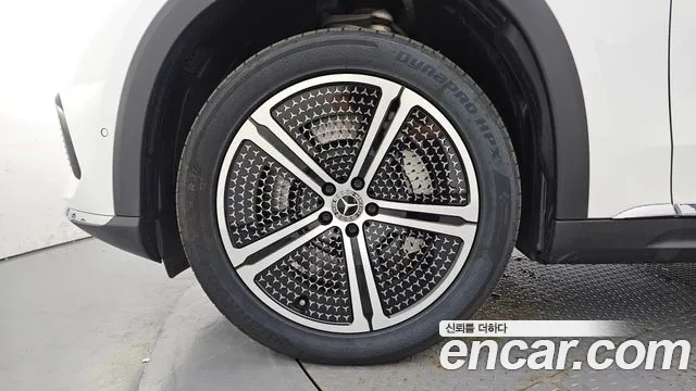 Mercedes-Benz EQS — Фото автомобиля 5
