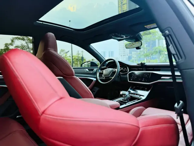 Audi A7L — Фото автомобиля 23