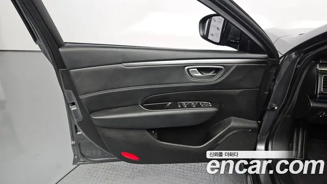Renault Korea SM6 — Фото автомобиля 13