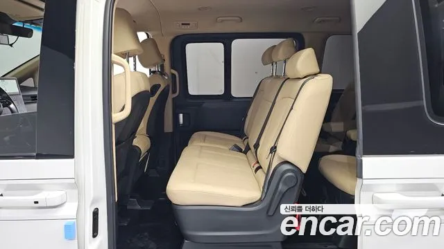 Hyundai Staria — Фото автомобиля 17