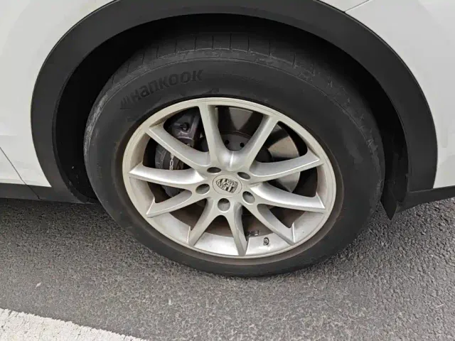 Porsche Cayenne — Фото автомобиля 6
