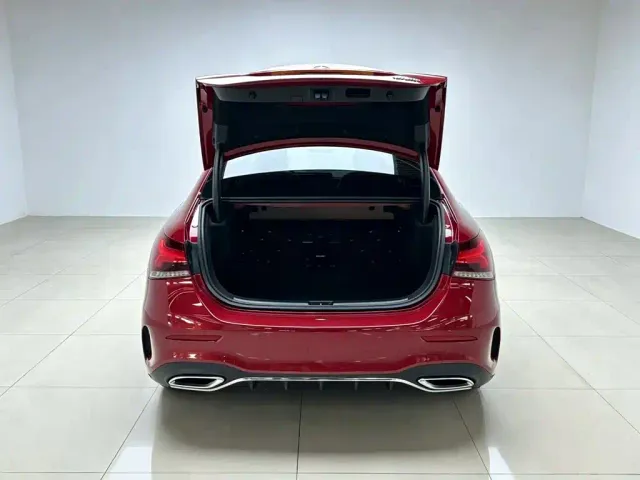 Mercedes-Benz A-Class — Фото автомобиля 18