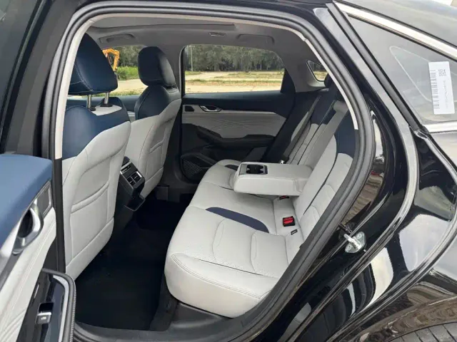 Geely Xingrui — Фото автомобиля 9