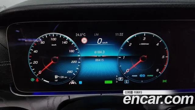Mercedes-Benz CLS-Class — Фото автомобиля 8