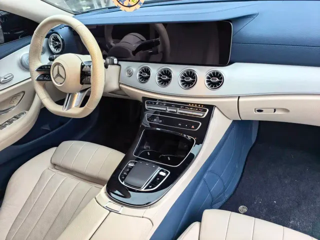 Mercedes-Benz E-Class — Фото автомобиля 9
