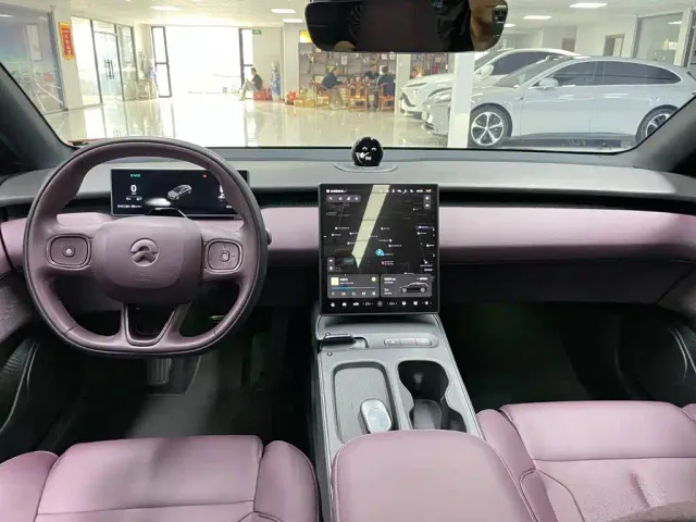 Nio ET5 Touring — Фото автомобиля 12