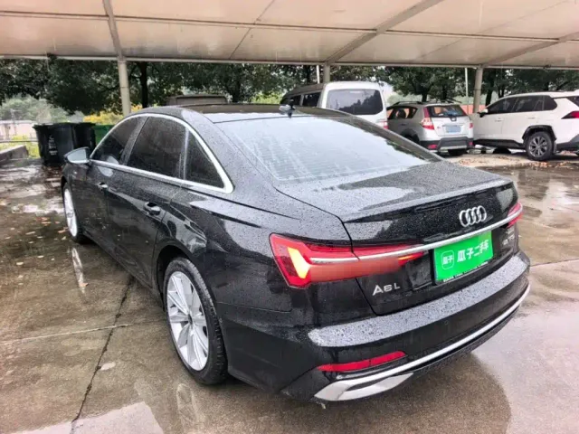 Audi A6L — Фото автомобиля 4