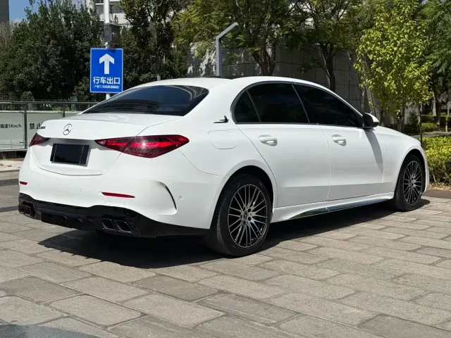 Mercedes-Benz C-Class — Фото автомобиля 9