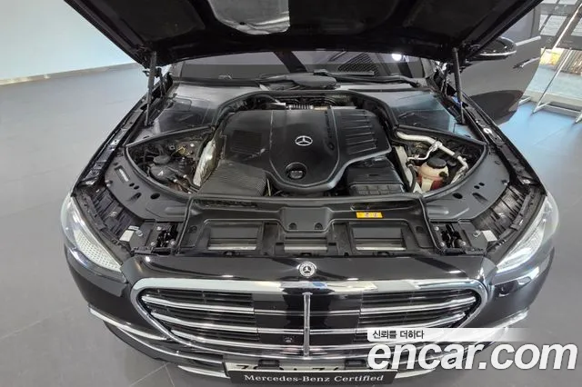 Mercedes-Benz S-Class — Фото автомобиля 6