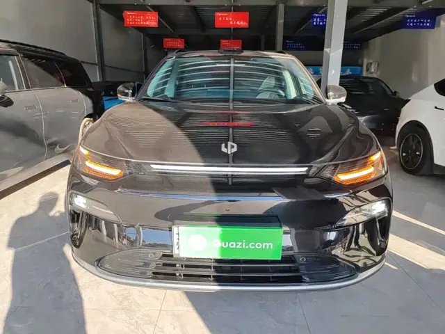 Leapmotor C11 — Фото автомобиля 2
