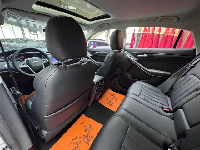 Ford Territory — Фото автомобиля 12