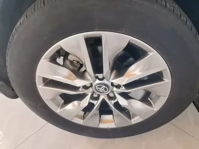 Toyota Wildlander — Фото автомобиля 22
