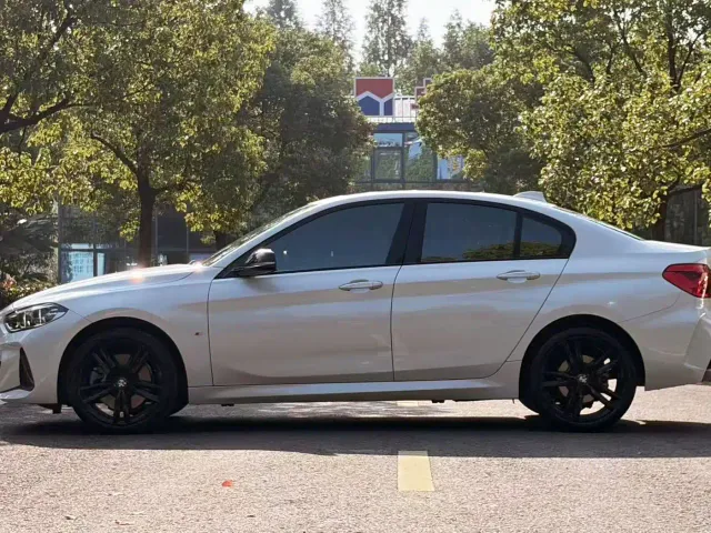 BMW 1 Series — Фото автомобиля 8