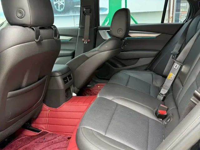 Cadillac CT5 — Фото автомобиля 5