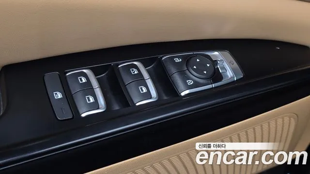 Kia Canival Carnival 4 поколение Дизель 9 мест Prestige — Фото автомобиля 5