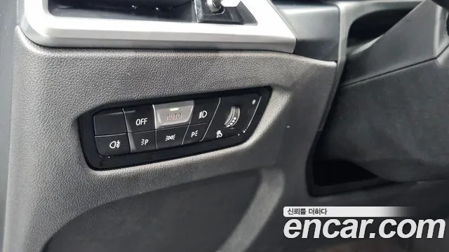 BMW 3-Series 3 серия (G20) 320i M Sport — Фото автомобиля 14