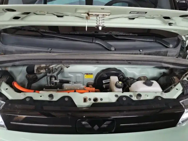Wuling Hongguang Mini EV — Фото автомобиля 19