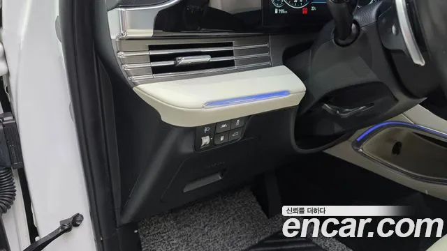 Hyundai Grandeur New — Фото автомобиля 28