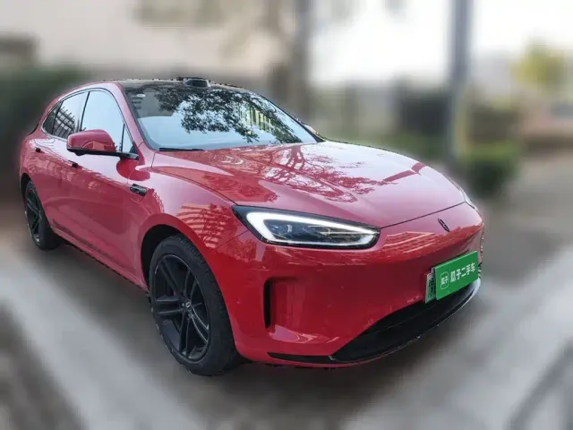 Aito M5 — Фото автомобиля 3