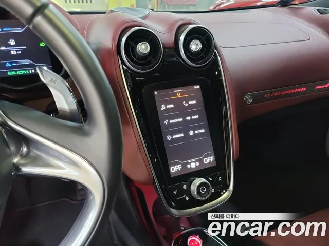 Mclaren GT — Фото автомобиля 12