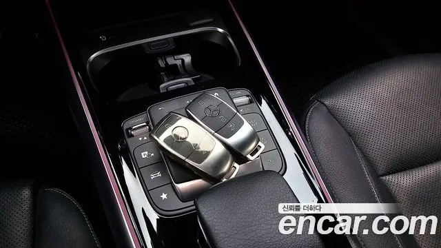 Mercedes-Benz EQA — Фото автомобиля 19