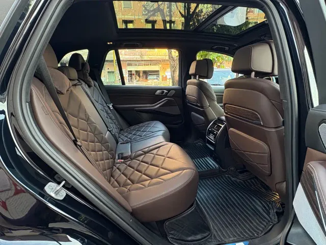 BMW X5 — Фото автомобиля 12