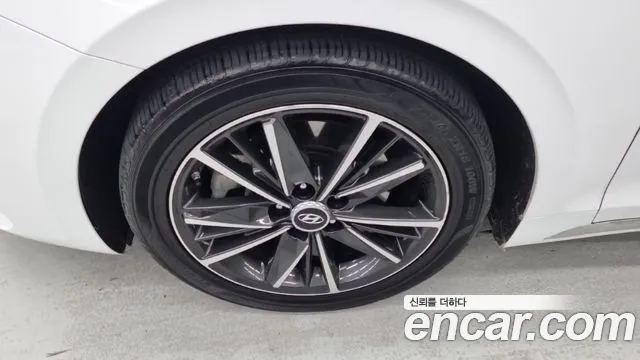 Hyundai Grandeur New — Фото автомобиля 5