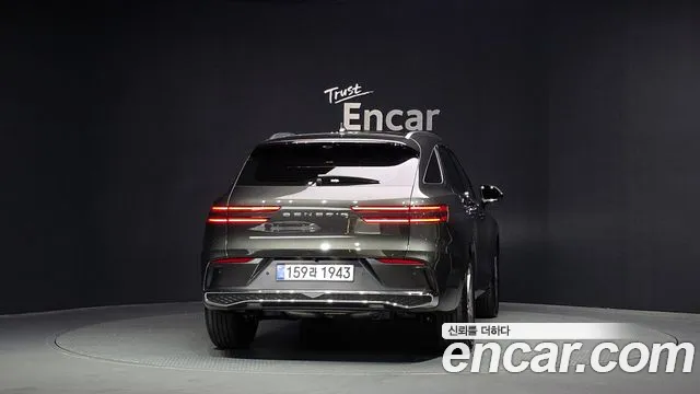 Genesis GV70 2.5T Бензин AWD — Фото автомобиля 4