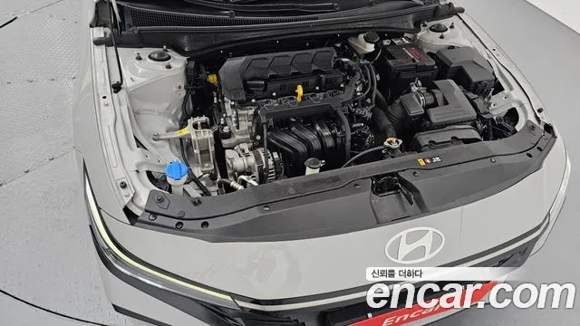 Hyundai Avante — Фото автомобиля 6