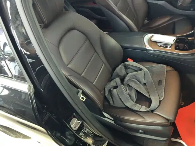 Mercedes-Benz GLC-Class — Фото автомобиля 24