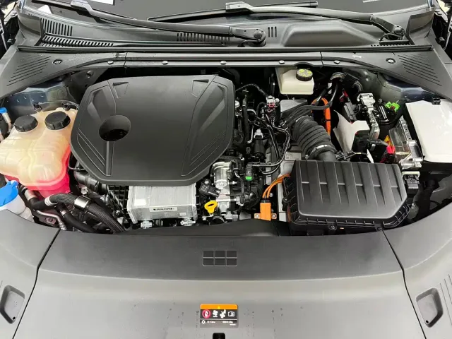 Geely Galaxy Xingyao 8 — Фото автомобиля 24