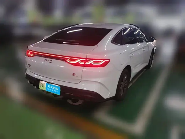 BYD Qin L — Фото автомобиля 2
