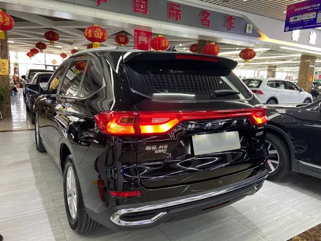 Haval M6 — Фото автомобиля 4