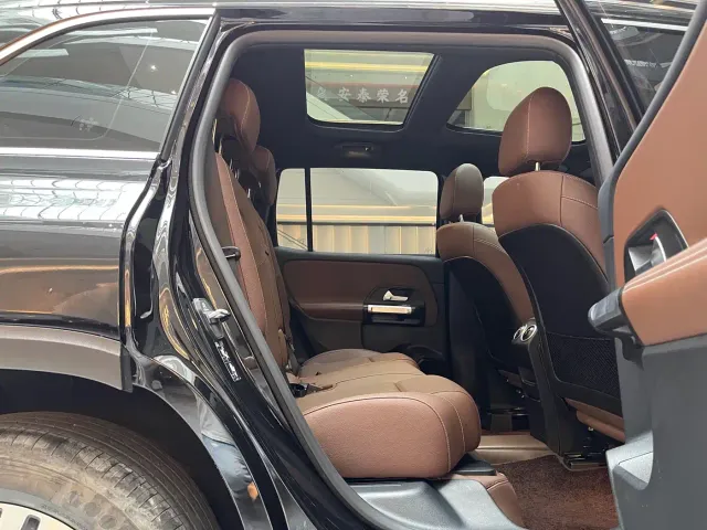 Mercedes-Benz GLB-Class — Фото автомобиля 12