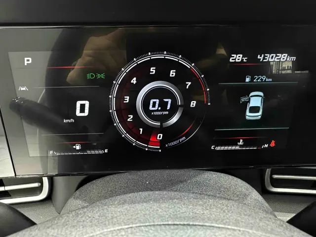 Hyundai Elantra — Фото автомобиля 13