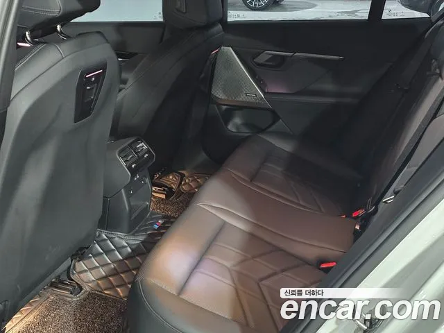 BMW 5 Series G60 — Фото автомобиля 10