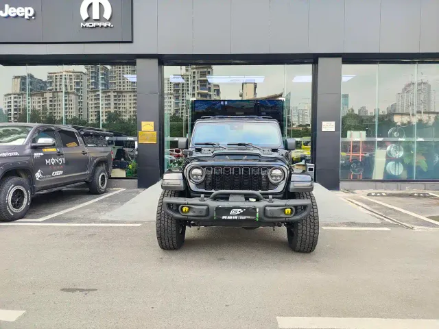 Jeep Wrangler 4xe — Фото автомобиля 2