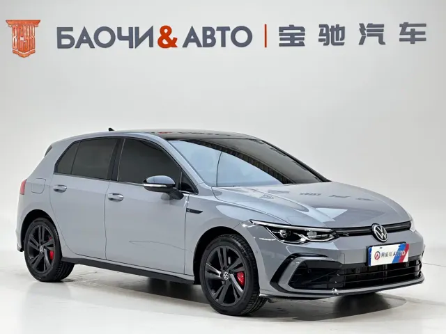 Volkswagen Golf — Фото автомобиля 3
