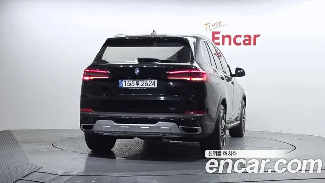 BMW X5 — Фото автомобиля 4