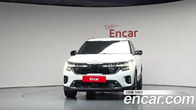 Kia Seltos New — Фото автомобиля 3